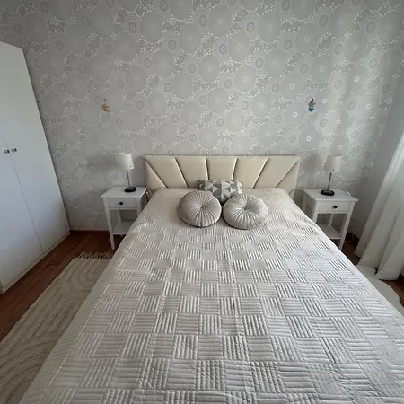 דירה Apartment, 100 M From The Sea *